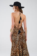 Cargar imagen en el visor de la galería, Maxi Leopard Print Boho Dress With Open Back
