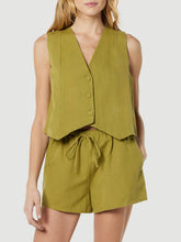 Cargar imagen en el visor de la galería, Button Up V-Neck Top and Pocketed Shorts Set
