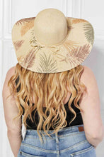 Cargar imagen en el visor de la galería, Justin Taylor Palm Leaf Straw Sun Hat
