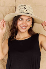 Cargar imagen en el visor de la galería, Fame Fight Through It Lace Detail Straw Braided Fashion Sun Hat
